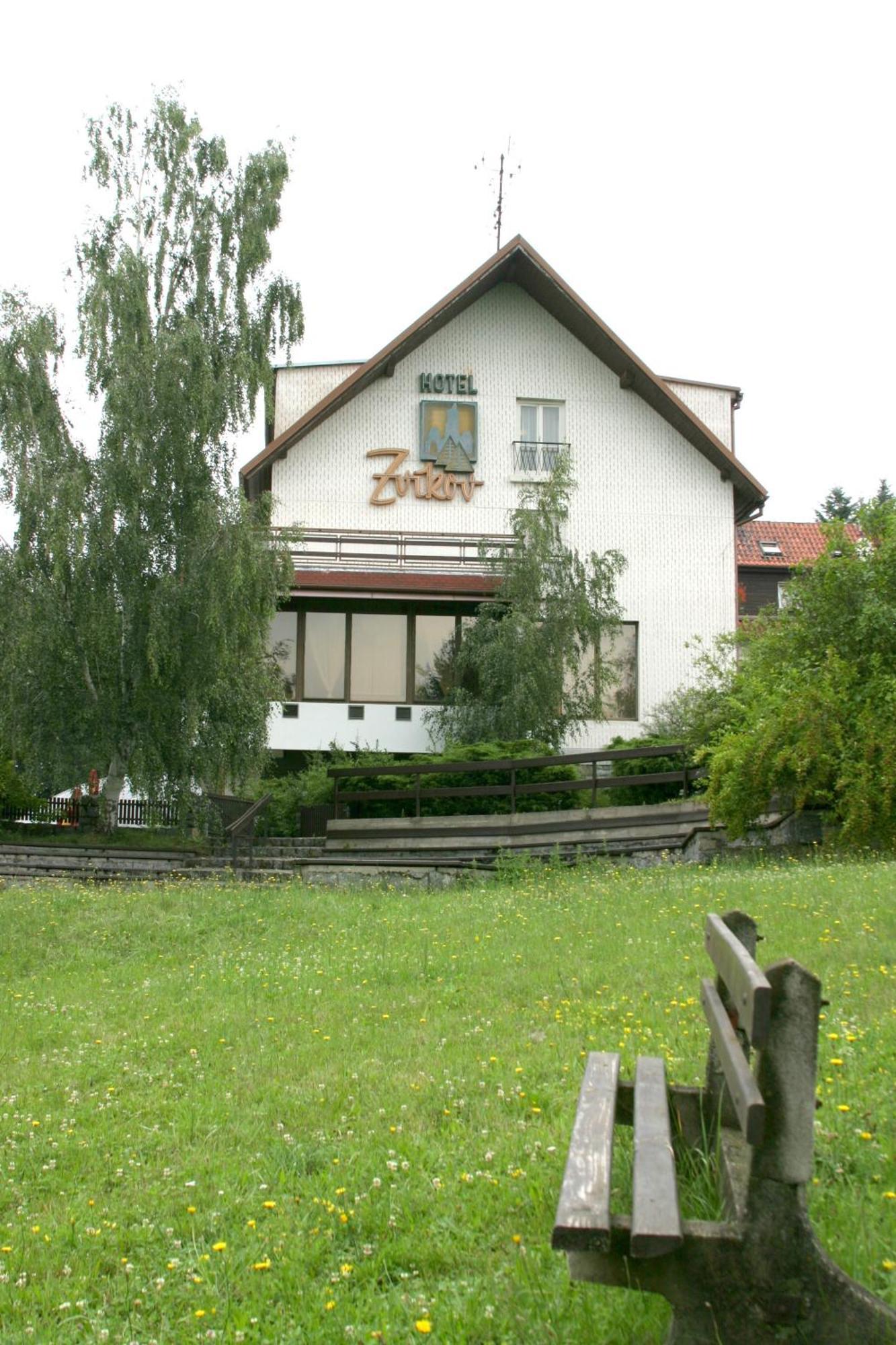 Resort Hotel Zvikov Zvíkovské Podhradí Bagian luar foto